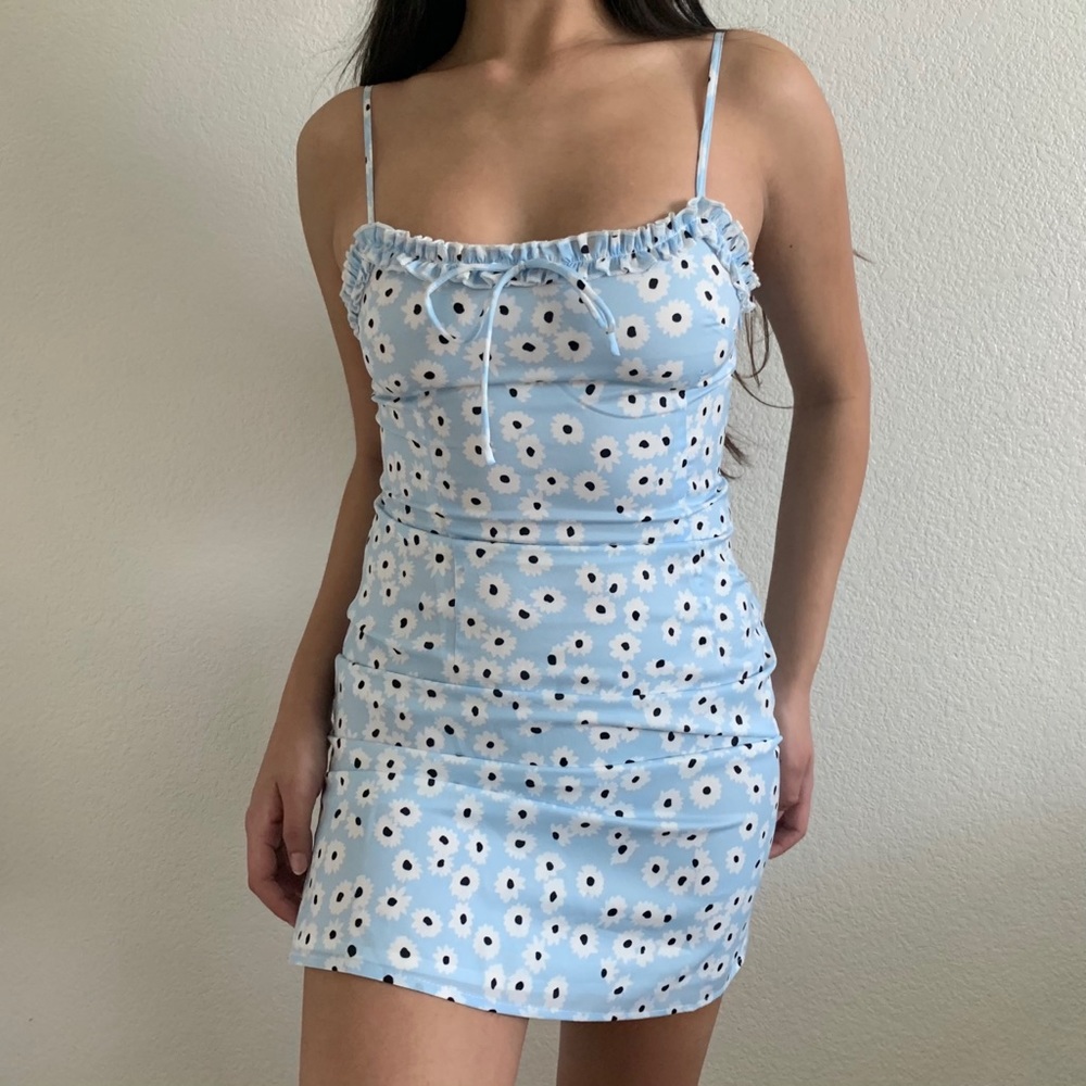 Princess Polly adorable blue dress 💙